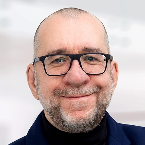 Simon Anfilov — Brand Designer